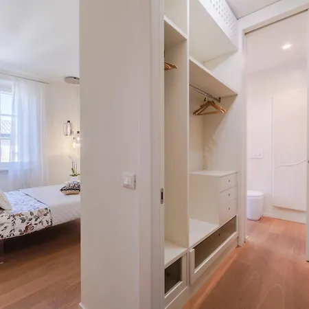 Elegant Retreat In The Heart Of