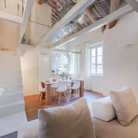 Elegant Retreat In The Heart Of