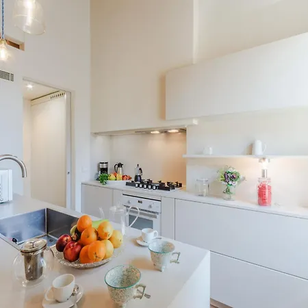 דירה Elegant Retreat In The Heart Of *